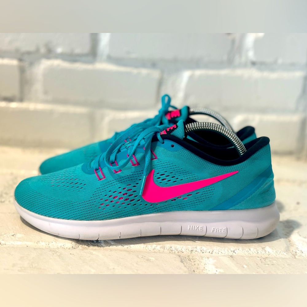 Nike FREE RN RACER Running shoes Gama Blue/Black Pink 831509-401, Womens size 10